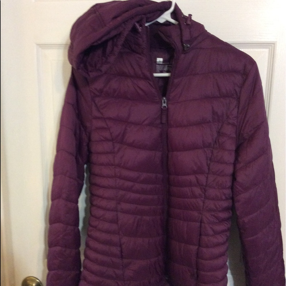 Dark maroon quilted jacket with removable hood